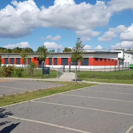 Ferienwohnung Monika Staßfurt OT Üllnitz an der A14 Glothe Exterior foto