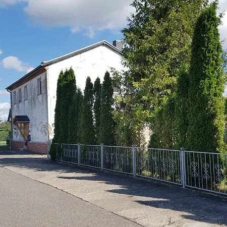 Ferienwohnung Monika Staßfurt OT Üllnitz an der A14 Glothe Exterior foto