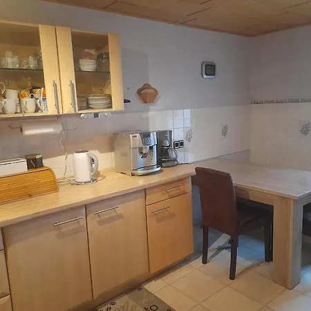 Ferienwohnung Monika Staßfurt OT Üllnitz an der A14 Glothe Exterior foto