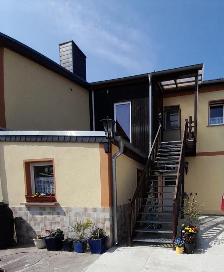 Apartment Monika Stassfurt Ot Uellnitz An Der A14 *
